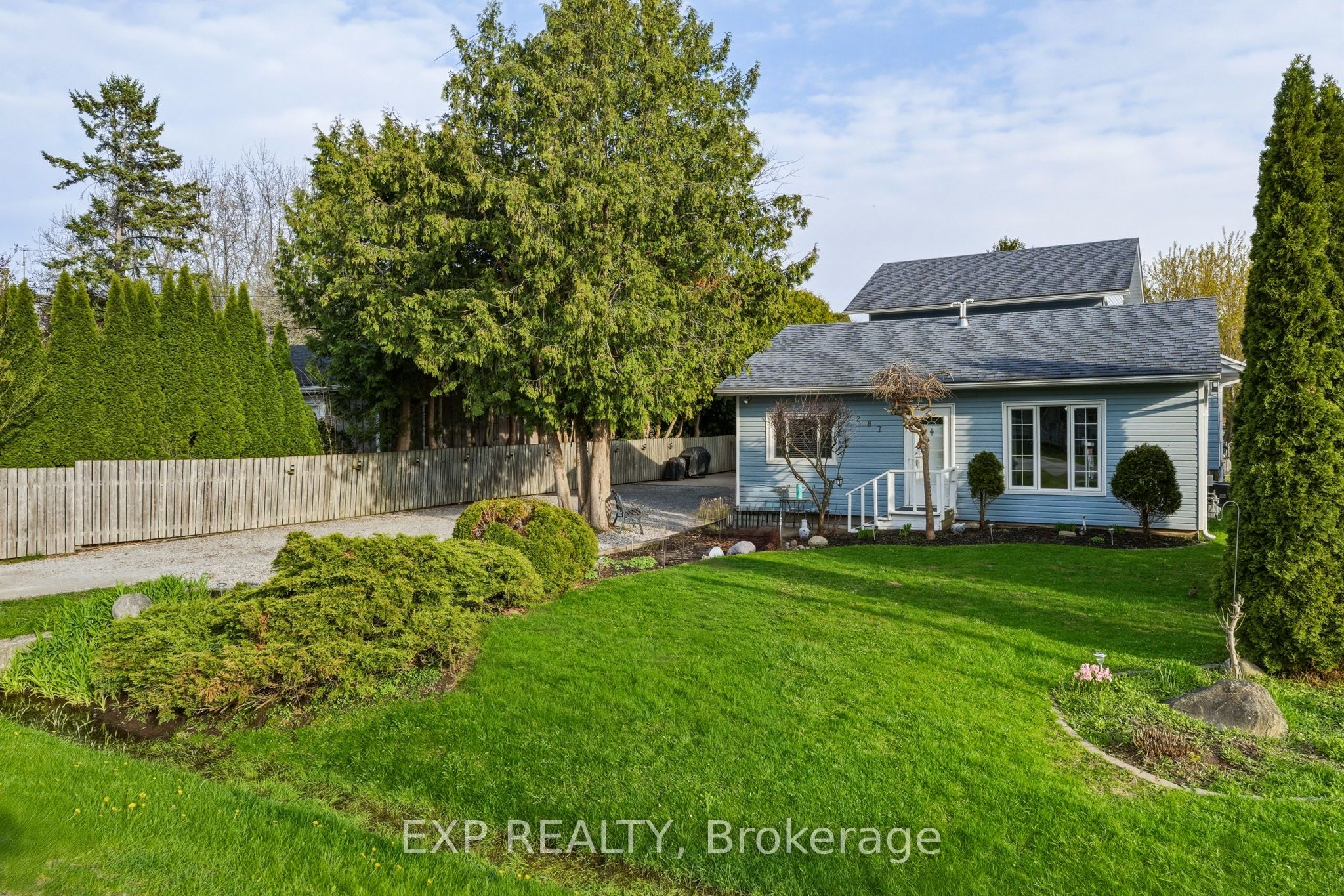 Residential in Georgina 2