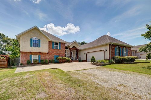 823 Mcvey St, Mount Vernon, MO, 65712-1203 | Card Image