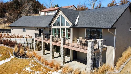 116 Drake Cir, Yankton, SD, 57078-4743 | Card Image