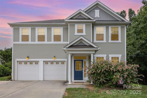 605 Planters Way, Mount Holly, NC, 28120-9077 | Card Image
