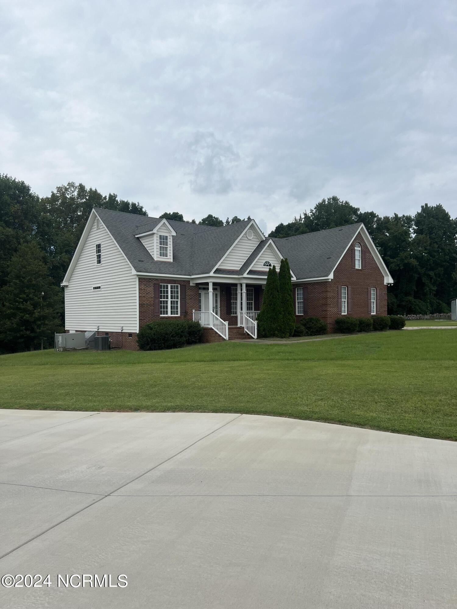 Shellcastle Rd, Rocky Mount, NC 27804