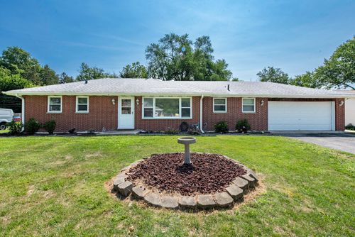 37847 N Watts Ave, Spring Grove, IL, 60081-9324 | Card Image