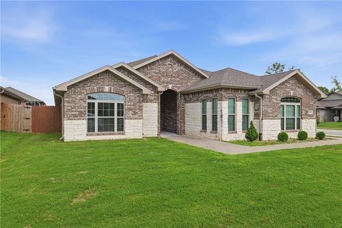 5900 Nw Meade St, Bentonville, AR, 72713-4016 | Card Image