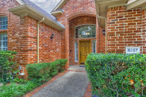 5857 Stone Meadow Dr, Plano, TX, 75093-4659 | Card Image