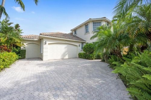 2514 Players Ct, Wellington, FL, 33414-6286 | Card Image