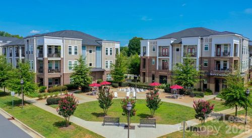 a1-6-16408 Holly Crest Ln, Huntersville, NC, 28078-5149 | Card Image