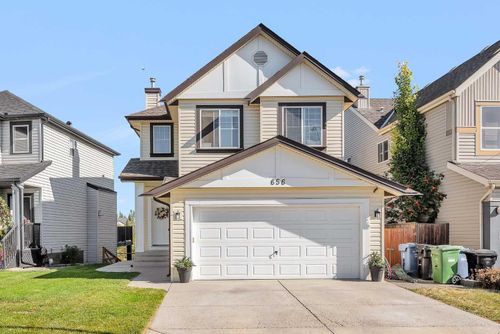 656 Copperfield Blvd Se, Calgary, AB, T2Z4L5 | Card Image