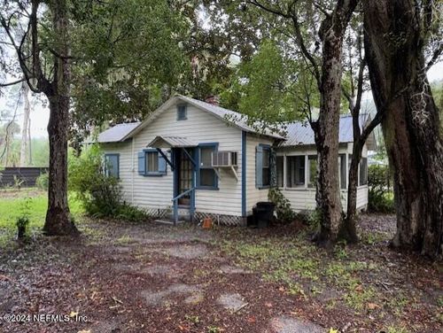 101 2nd Ave, WELAKA, FL, 32193-2232 | Card Image