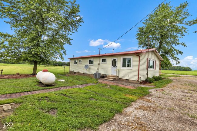 10965 W Base Line Rd, House other with 4 bedrooms, 2 bathrooms and null parking in Jamestown IN | Image 31