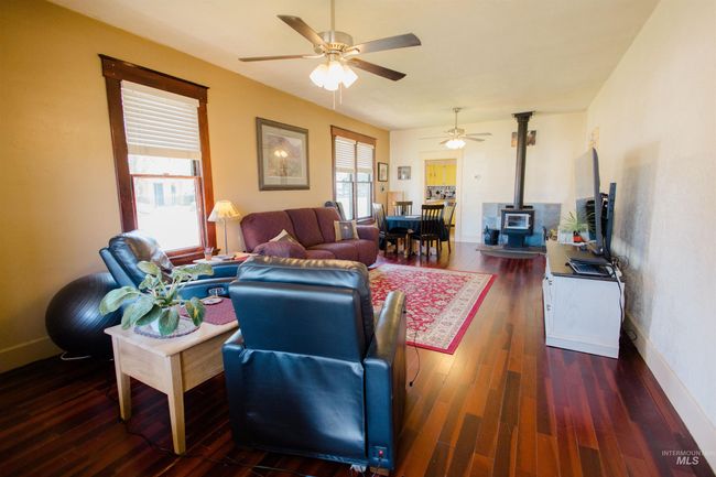 599 S Ada St, House other with 2 bedrooms, 1 bathrooms and 3 parking in Glenns Ferry ID | Image 5
