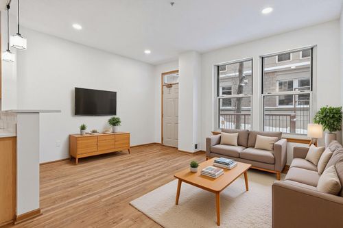 apt-123-545 N 1st St, Minneapolis, MN, 55401-2491 | Card Image