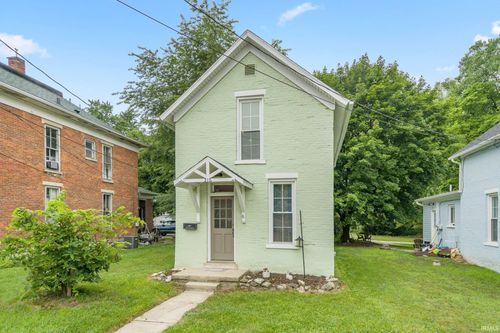 216 S Lafontaine St, Huntington, IN, 46750-3215 | Card Image