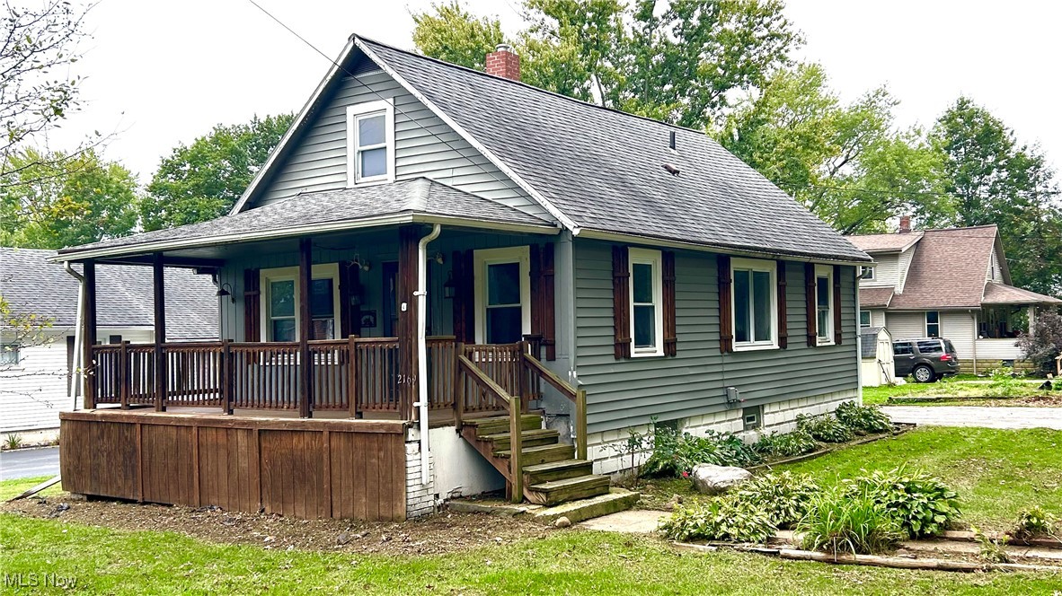 Garfield Ave, Niles, OH 44446