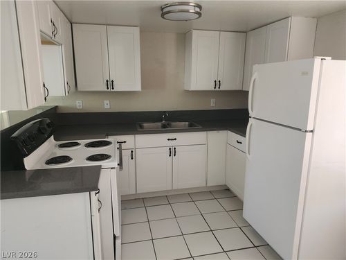 1-4737 Thunderbolt Avenue, Las Vegas, NV, 89115 | Card Image