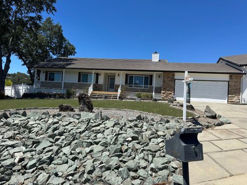 2088 Greenbriar Rd, Valley Springs, CA, 95252-9375 | Card Image