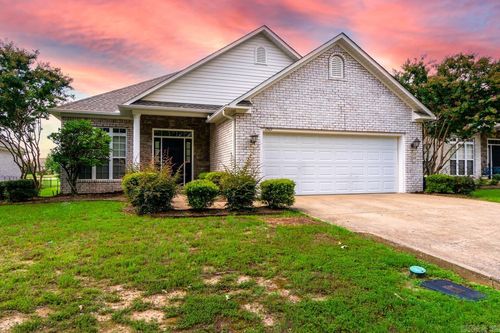 1565 Declaration Cv, Conway, AR, 72034-8208 | Card Image