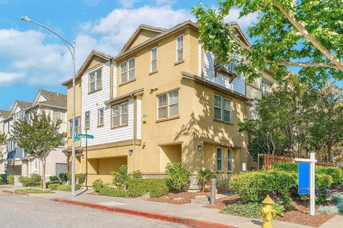 2504 Baton Rouge Dr, San Jose, CA, 95133 | Card Image