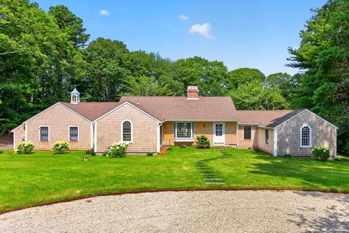 72 Hathaway Rd, Osterville, MA, 02655-2414 | Card Image
