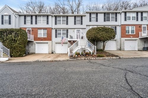 29 Cambridge E, Oxford, NJ, 07863-3407 | Card Image