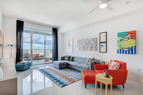 ph-03-450 N Federal Hwy, Boynton Beach, FL, 33435-4184 | Card Image