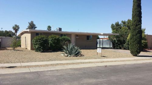 6924 E 42nd Street, Tucson, AZ, 85730 | Card Image
