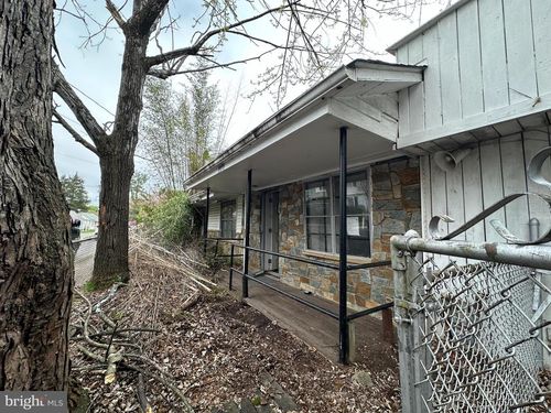 3970 26th St N, ARLINGTON, VA, 22207-5203 | Card Image