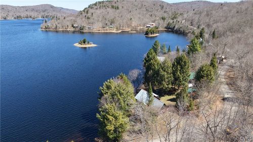 2923 S Lake Road, Ohio, NY, 13338 | Card Image