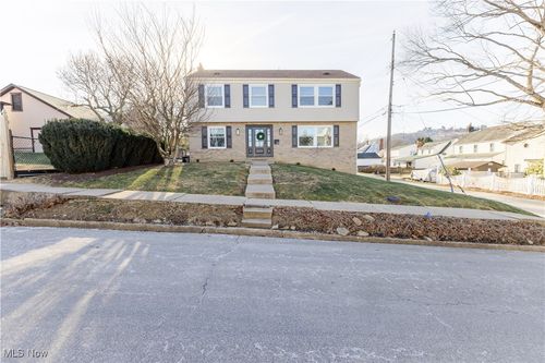 30 Rush Ave, Wheeling, WV, 26003-1435 | Card Image