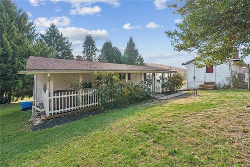 18 Little Run Ln, Bulger, PA, 15019-2011 | Card Image