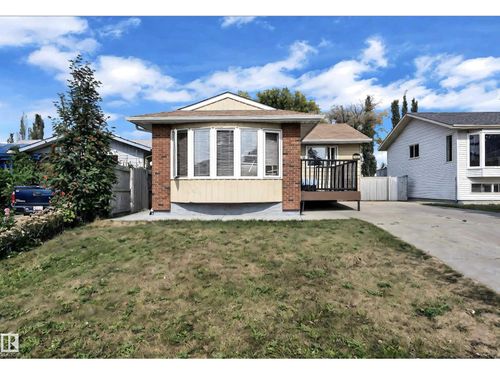 3520 19 Ave Nw, Edmonton, AB, T6L2Z9 | Card Image