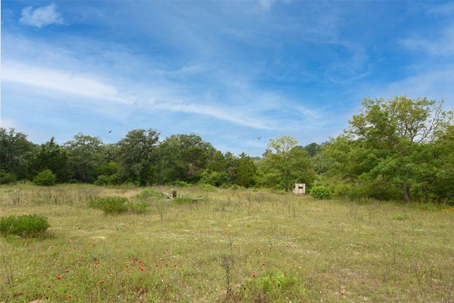 225 Lockwood Rd, House other with 3 bedrooms, 2 bathrooms and 4 parking in Red Rock TX | Image 40