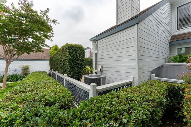 77 Fallingstar, Condo with 2 bedrooms, 3 bathrooms and 1 parking in Irvine CA | Image 37