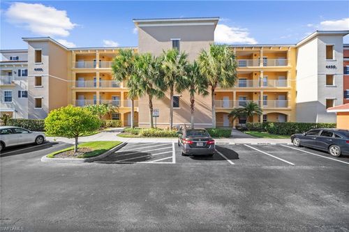 6-4450 Botanical Place Cir, NAPLES, FL, 34112-2415 | Card Image