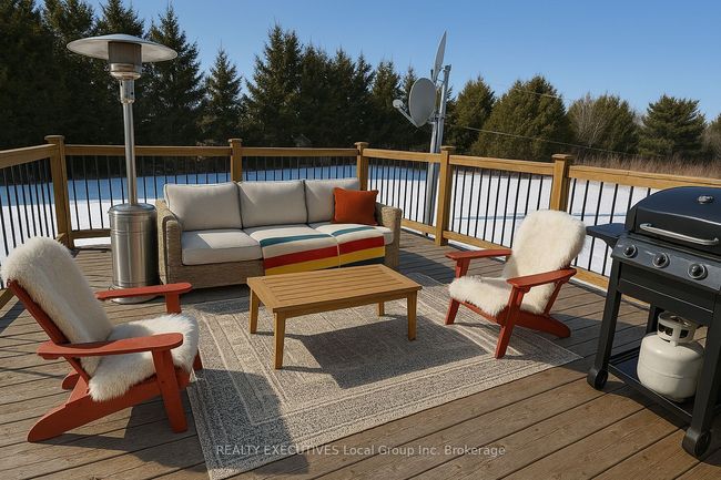 2185 Papineau Rd, House other with 3 bedrooms, 2 bathrooms and 10 parking in Mattawa ON | Image 10