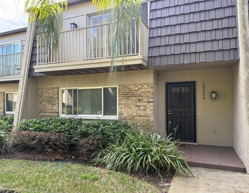 10604 Carrollbrook Lane, TAMPA, FL, 33618 | Card Image