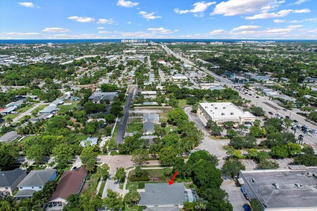 204 Clocktower Dr, House other with 4 bedrooms, 2 bathrooms and null parking in Jupiter FL | Image 29