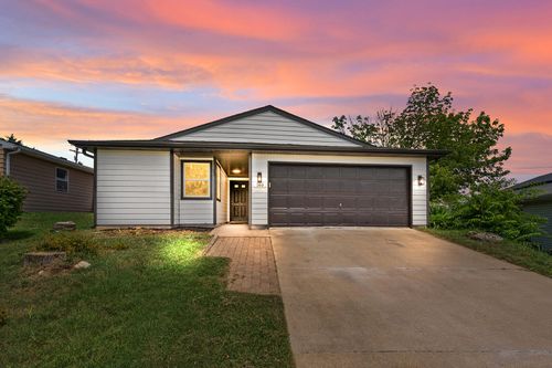 165 Fox Ridge Rd, Branson, MO, 65616-9798 | Card Image