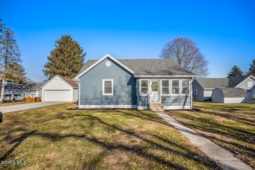159 Smith St, Elmore, OH, 43416-9550 | Card Image