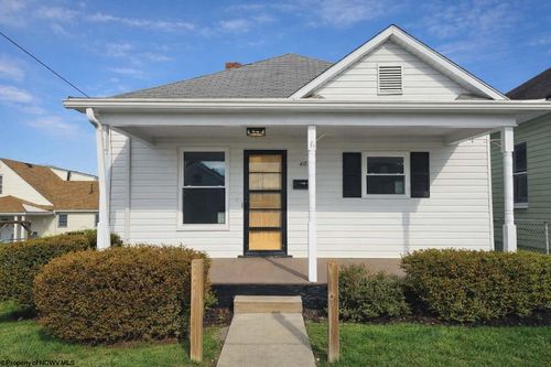 407 W Virginia Ave, Nutter Fort, WV, 26301-4456 | Card Image