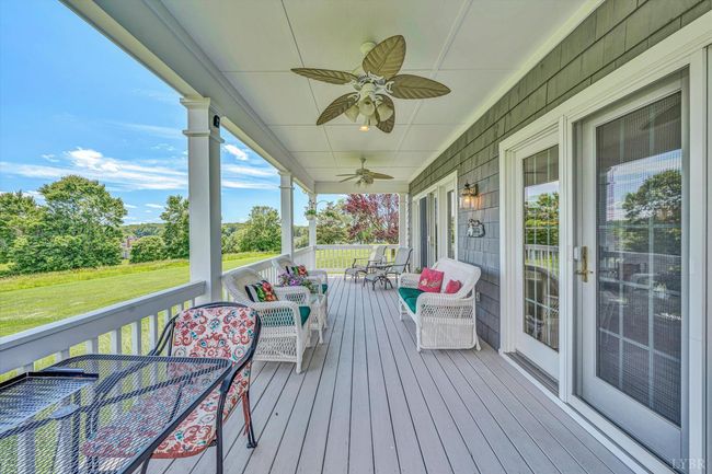 145 Golfers Crossing Dr, House other with 3 bedrooms, 3 bathrooms and null parking in Penhook VA | Image 13