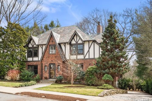 26 Bothfeld Rd, Newton, MA, 02459 | Card Image