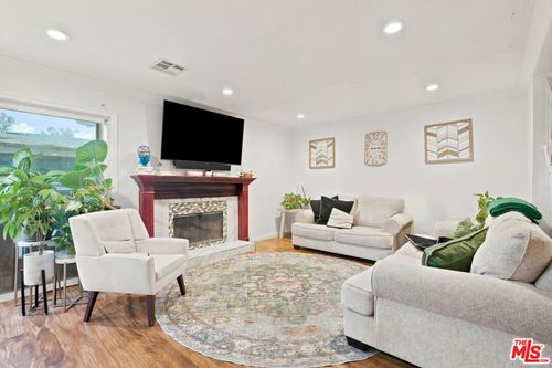 26206 Alizia Canyon Dr, Calabasas, CA, 91302-3424 | Card Image