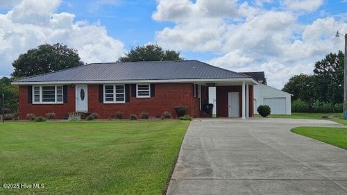731 Vinegar Loop Rd, Tabor City, NC, 28463-8333 | Card Image