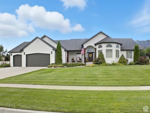 253 Red Slide Dr, Wellsville, UT, 84339-9757 | Card Image