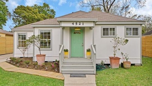 4521 Normandy Way, Houston, TX, 77021-3329 | Card Image