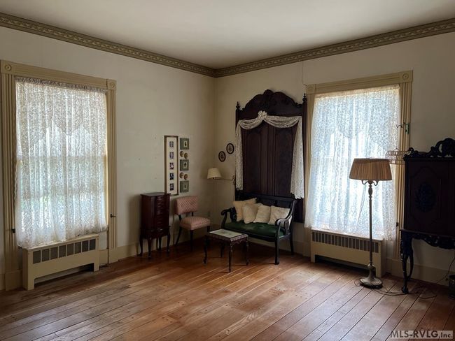 2nd Floor Ensuite | Image 43