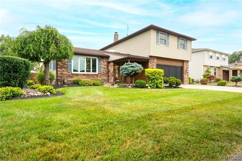 2 Autumn Ln, Depew, NY, 14043-4405 | Card Image