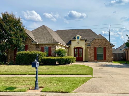 906 Maize St, Bossier City, LA, 71111-5182 | Card Image
