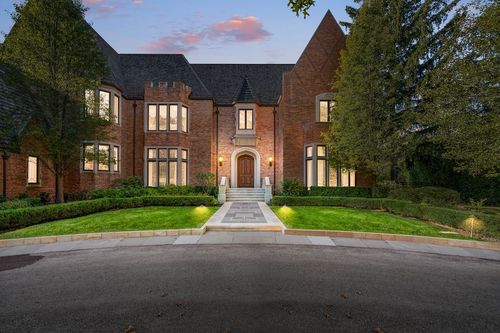 34 Bridlewood Rd, Northbrook, IL, 60062-4702 | Card Image