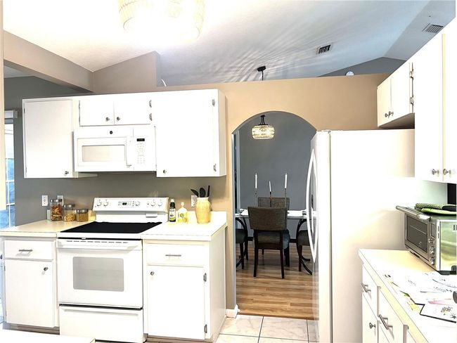 2100 Nw 50 Th Cir, House other with 2 bedrooms, 2 bathrooms and null parking in OCALA FL | Image 23